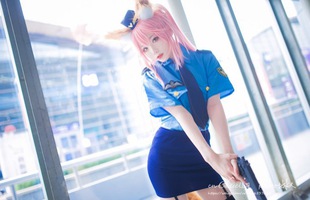 Lạ mắt với cosplay cô nàng cao Tamamo-no-Mae trong trang phục nữ cảnh sát