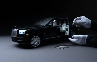 Ngắm Rolls Royce Cullinan phiên bản mô hình có giá 