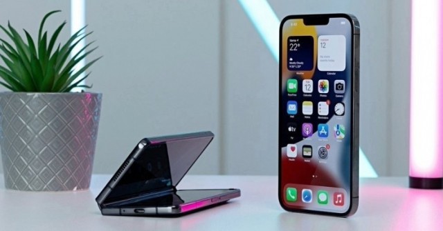 Liệu iPhone màn hình gập có thành công hơn kính Apple Vision Pro?