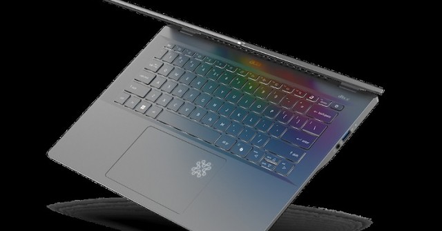 Thêm một laptop AI chạy vi xử lý của Qualcomm và Windows 11