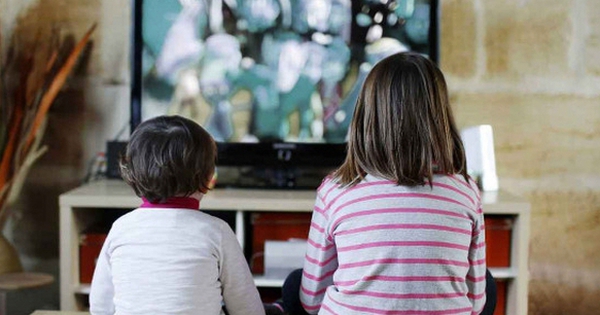 Những ứng dụng giúp cha mẹ kiểm soát con xem điện thoại, TV trong kỳ nghỉ hè