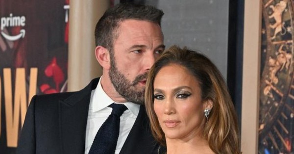 Điều gì thực sự xảy ra giữa Jennifer Lopez và Ben Affleck?