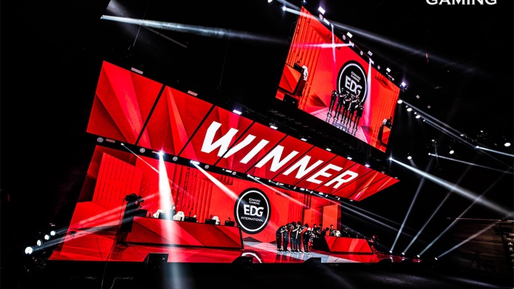 Kết quả LPL Mùa Hè 2021 hôm nay 6/7: EDG vs OMG - Khuất phục ngựa ô