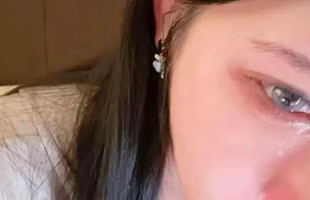 Lấy nước mắt để "câu view", nữ streamer gặp "quả báo" không lường trước