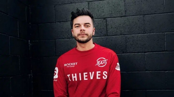 Nadeshot "Đốt" gần 1 Tỷ VND Mở Rương, hút views cực khủng trên CS2