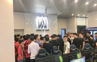 Toàn cảnh KOW Gaming Center cơ sở 3 ngày khai trương: Không còn một chỗ trống, ông chủ KingOfWar phải phục vụ đến 