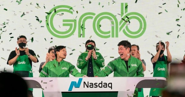 CEO Grab kể chuyện khởi nghiệp: Làm 20 tiếng/ngày, dậy từ 4 giờ sáng thuyết phục tài xế đầu quân, văn phòng đi thuê không có WiFi hay điều hòa