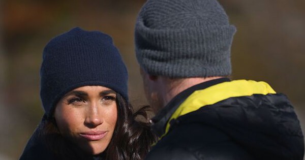 Harry trì hoãn về Mỹ đoàn tụ cùng Meghan, bí mật kéo dài chuyến đi một mình vì lý do bất ngờ