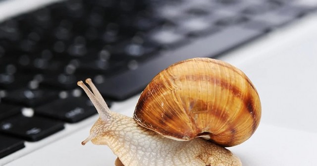PC Windows 10 và 11 đẹp hơn nhưng… chậm hơn vì hai tính năng này