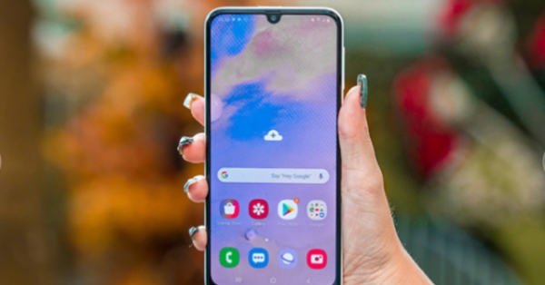 Đánh giá Galaxy M30s: Smartphone chiến game với pin siêu 