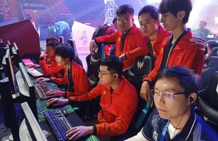 DOTA 2: Bó tay với cách tổ chức của chủ nhà Philippines, trận đấu liên tục dừng vì lý do 'củ chuối'