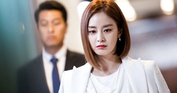 7749 khoảnh khắc đẹp như mộng của “bà mẹ bỉm sữa” Kim Tae Hee khiến mọt phim chép miệng ghen tị