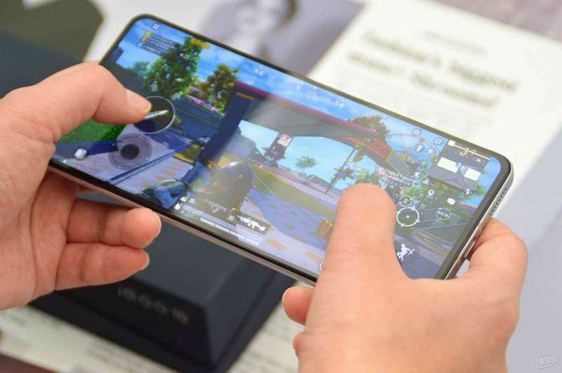 Top 10 game mobile có lượt tải và doanh thu cao nhất toàn cầu