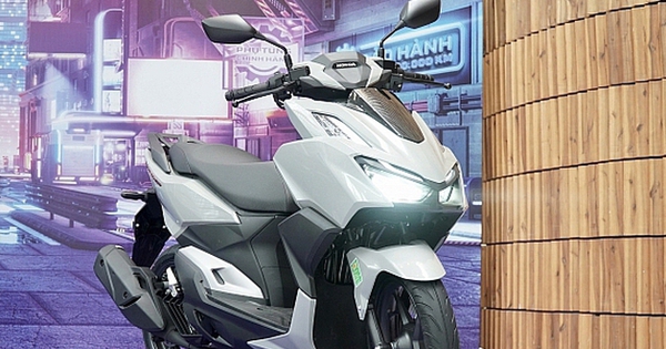 Giá xe máy Honda Vario mới nhất tháng 2/2025