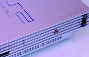 Sau 20 năm, Sony mới tiết lộ bí mật về logo của PS2