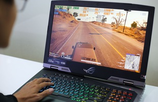 Asus ROG G703GX - Laptop gaming quái vật với CPU i9, RTX 2080 không những chơi game mượt mà còn giúp game thủ tăng cường sức khỏe