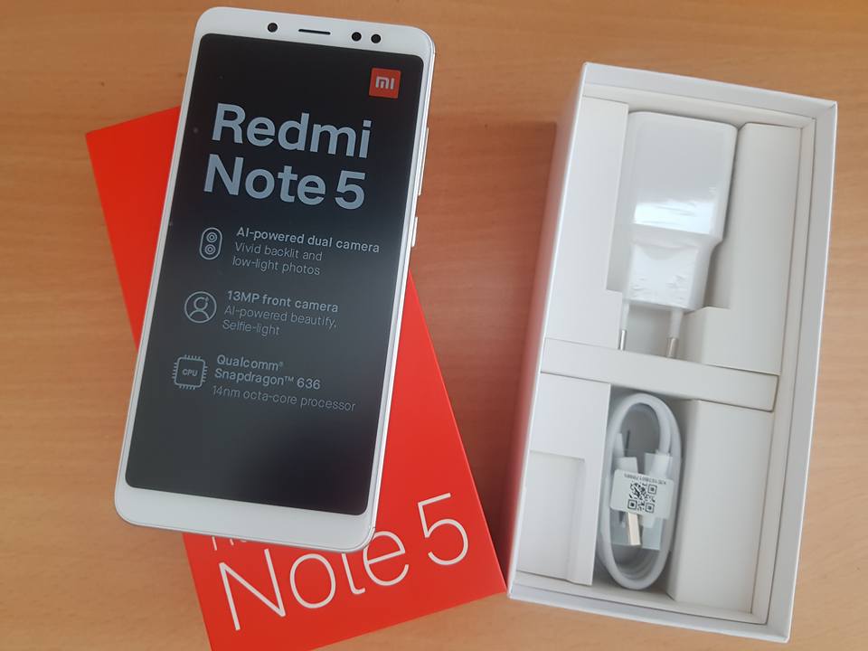 Xiaomi Redmi Note 5 'cháy' 1.000 suất đầu tiên tại FPT Shop