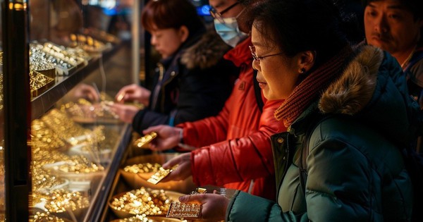 Đến lượt Hàn Quốc bán vàng như mớ rau trong siêu thị tiện lợi và máy tự động: Nhu cầu tăng cao nhất 20 năm qua vì lạm phát và đồng tiền mất giá