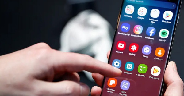 Công an cảnh báo những ứng dụng có thể truy cập vào tài khoản ngân hàng và chuyển tiền trái phép, người dân tuyệt đối không được cài đặt