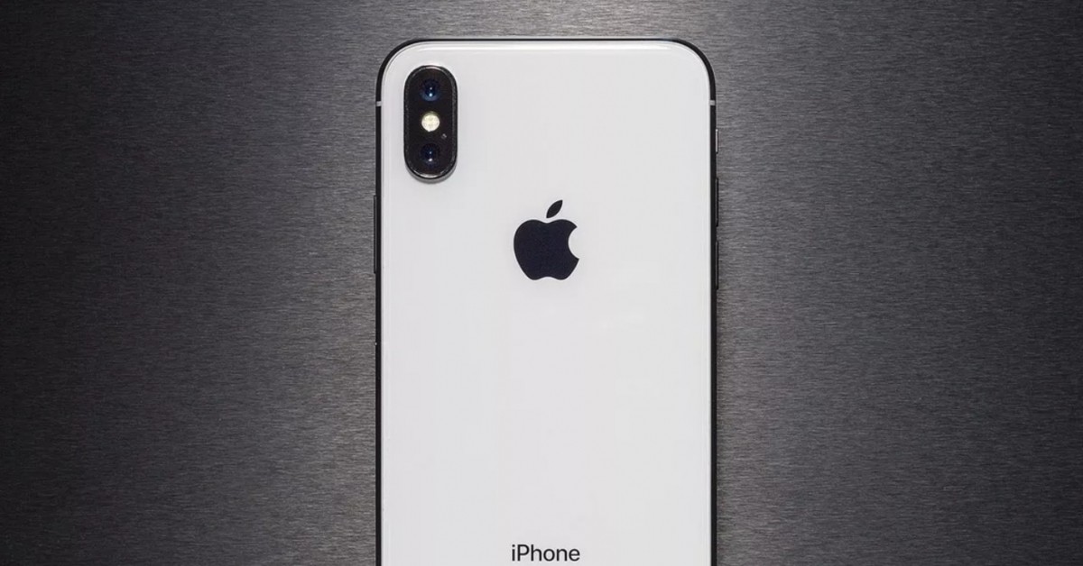 iPhone X ngoài giá rẻ ra còn gì đáng mua so với iPhone 12 pro?