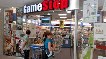 Đế chế GameStop đang dần sụp đổ, vì đâu? - PC/Console