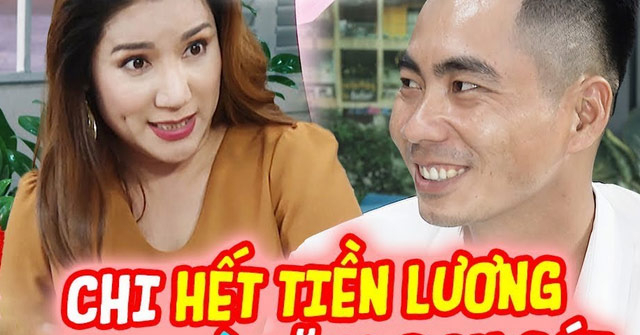 Thanh niên chịu chơi chi hết tiền lương mua quà tặng bạn gái