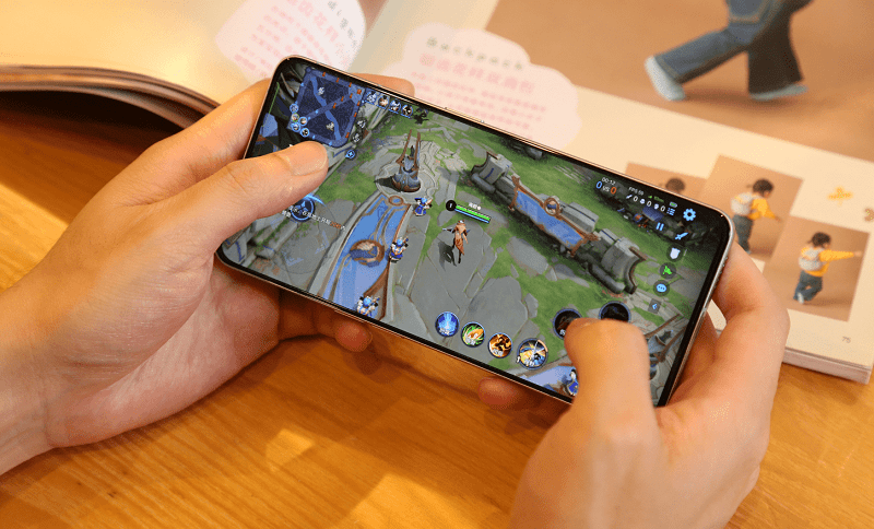 Top 8 game mobile vượt doanh thu 30 triệu tệ trong 1 tháng