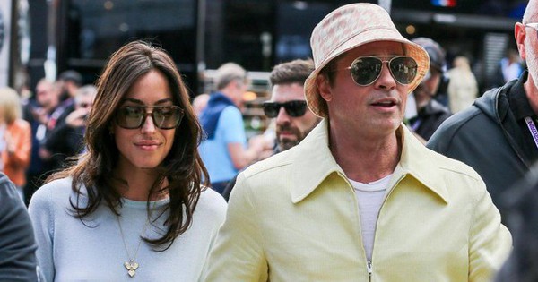 Brad Pitt công khai bạn gái