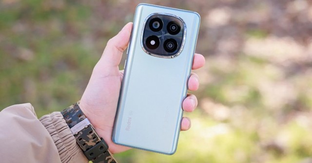 Bộ đôi điện thoại Xiaomi đã hấp dẫn nay còn lôi cuốn hơn