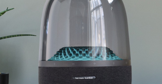 Harman Kardon ra mắt loa trong suốt với 5 chế độ trình diễn ánh sáng