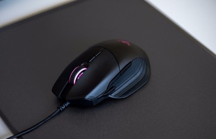 Razer Basilisk: Chuột chơi game siêu cấp dành cho dân cuồng Battlegrounds ra mắt