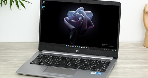 Không cần “có căn” săn sale vẫn tậu được laptop HP giá hời vài triệu