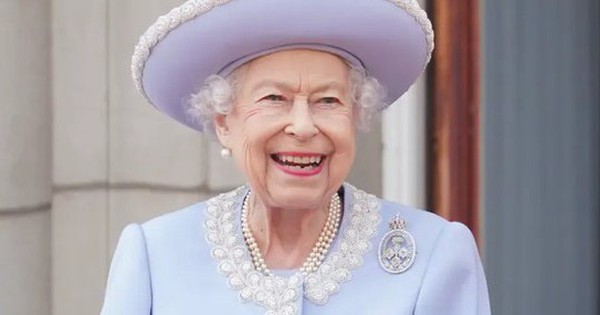 Hoàng gia Anh học cách thích nghi sau cái chết của Nữ hoàng Elizabeth