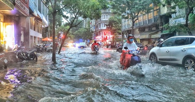 Những bước sống còn giúp điện thoại thoát chết sau khi bị nước vào