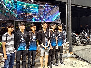 LMHT: Thất bại trước HoF của Minas ngay trận đầu ra quân, EVOS Esports chính thức nói lời chia tay với VCSB 2017