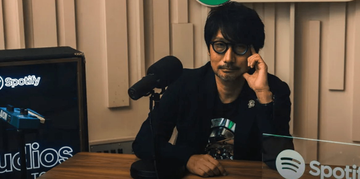 Hideo Kojima từng không đủ tiền thuê studio và được giúp đỡ bởi một game thủ là fan của Metal Gear