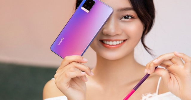 Bảng giá smartphone Vivo tháng 11/2022: Vivo V23 series và X80 giảm 800.000 đồng