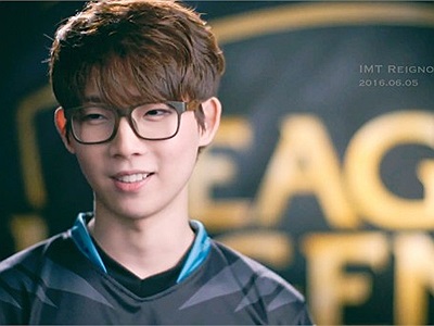 Sau một mùa giải không thành công, Reignover và CLG quyết định đường ai người nấy đi