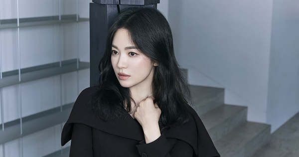 Song Hye Kyo lần đầu bộc bạch: Tôi đau lòng khi những tin đồn ác ý nhắm vào gia đình