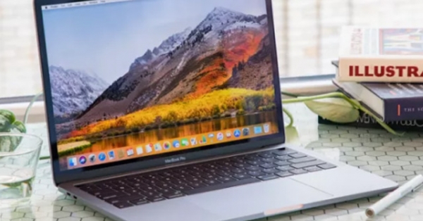 HOT: Apple sẽ tung MacBook Pro 13 inch 2020 vào tháng tới