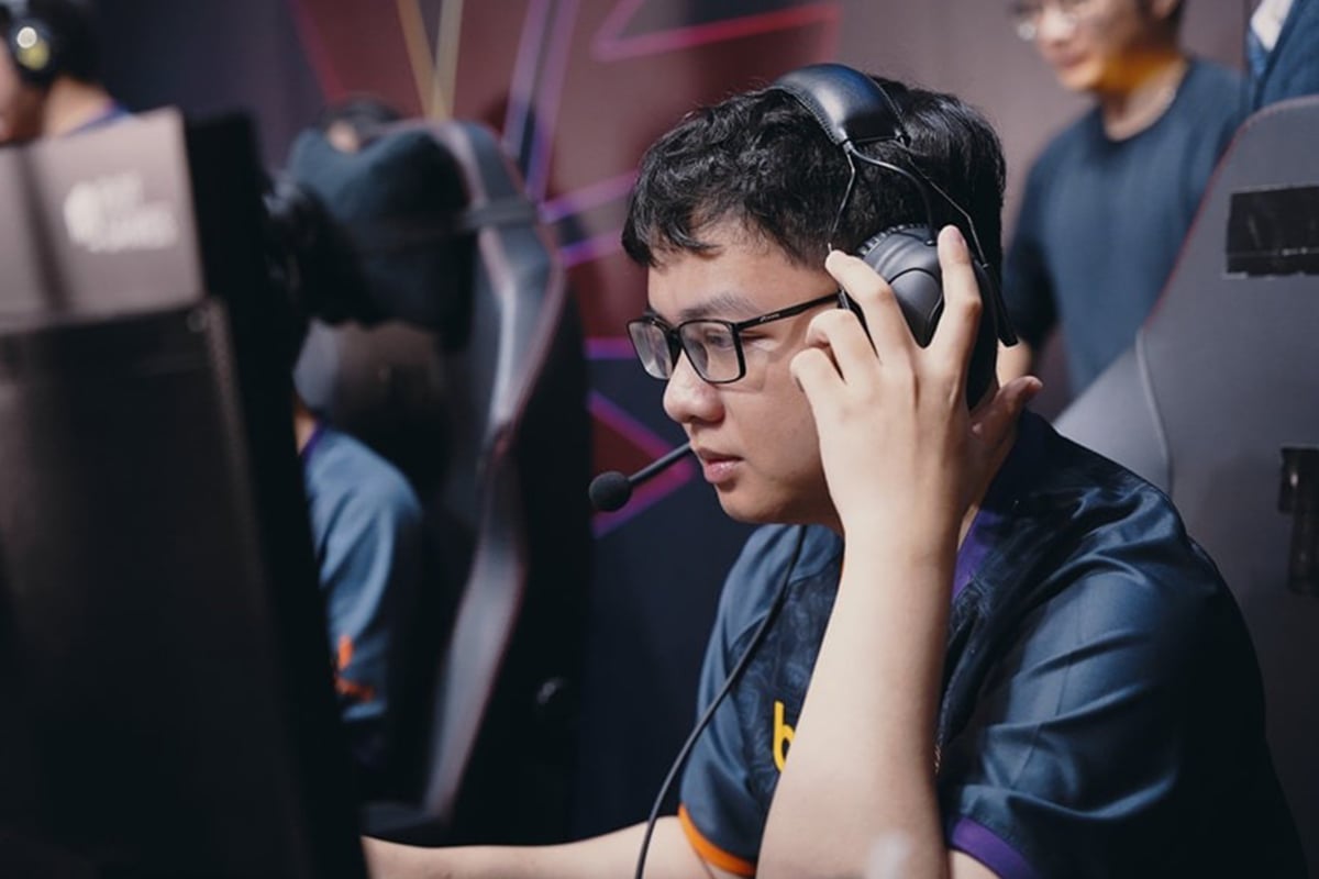 LMHT: SofM có một động thái khiến người hâm mộ buồn lòng sau trận đại chiến với GAM Esports