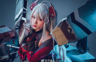 Ngắm cosplay Azur Lane lạ mắt nhưng không kém phần gợi cảm