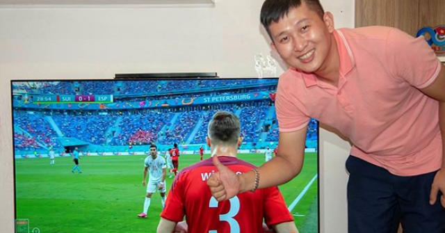 Hòa cùng không khí ngoài sân cỏ Euro 2020 với LG OLED evo