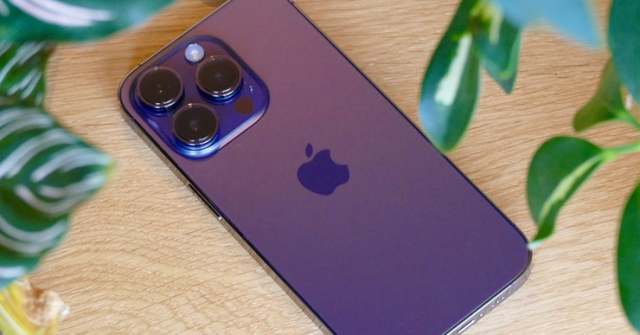 Giá iPhone 14 và iPhone 14 Pro đang giảm mạnh