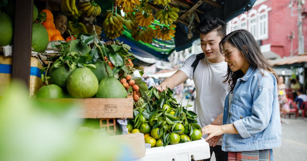 Báo quốc tế gợi ý cách chi tiêu hợp lý khi đến Việt Nam