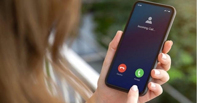Tính năng phát hiện giọng nói lừa đảo trên One UI 8 khiến người dùng bối rối