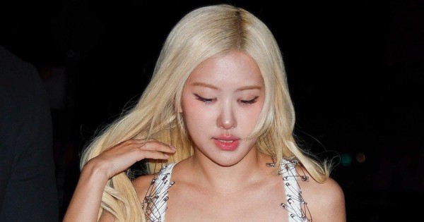 Đường cong của Rosé (BLACKPINK)