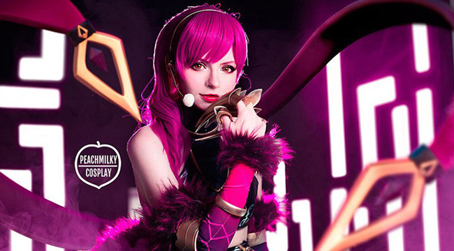 LMHT: Cosplay K/DA Evelynn đầy sang chảnh và quyến rũ