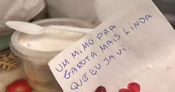 Vừa ăn chiếc bánh ngọt gửi đến kèm bức thư tình, cô gái 17 tuổi tử vong tức tưởi: Danh tính thủ phạm khiến tất cả sốc nặng