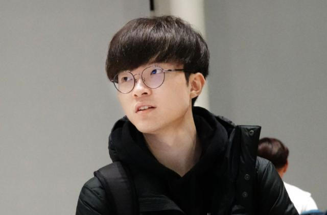 Trực tiếp All Star 2019 LMHT ngày 2: Levi thắng Faker, đối đầu Jankos